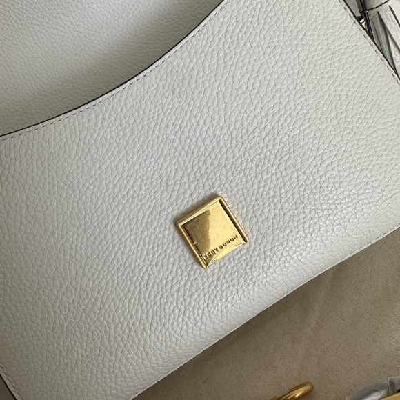 New Tory Burch Thea web flap crossbody ivory  double strap/ no tassle on the bag - Picture 7 of 13